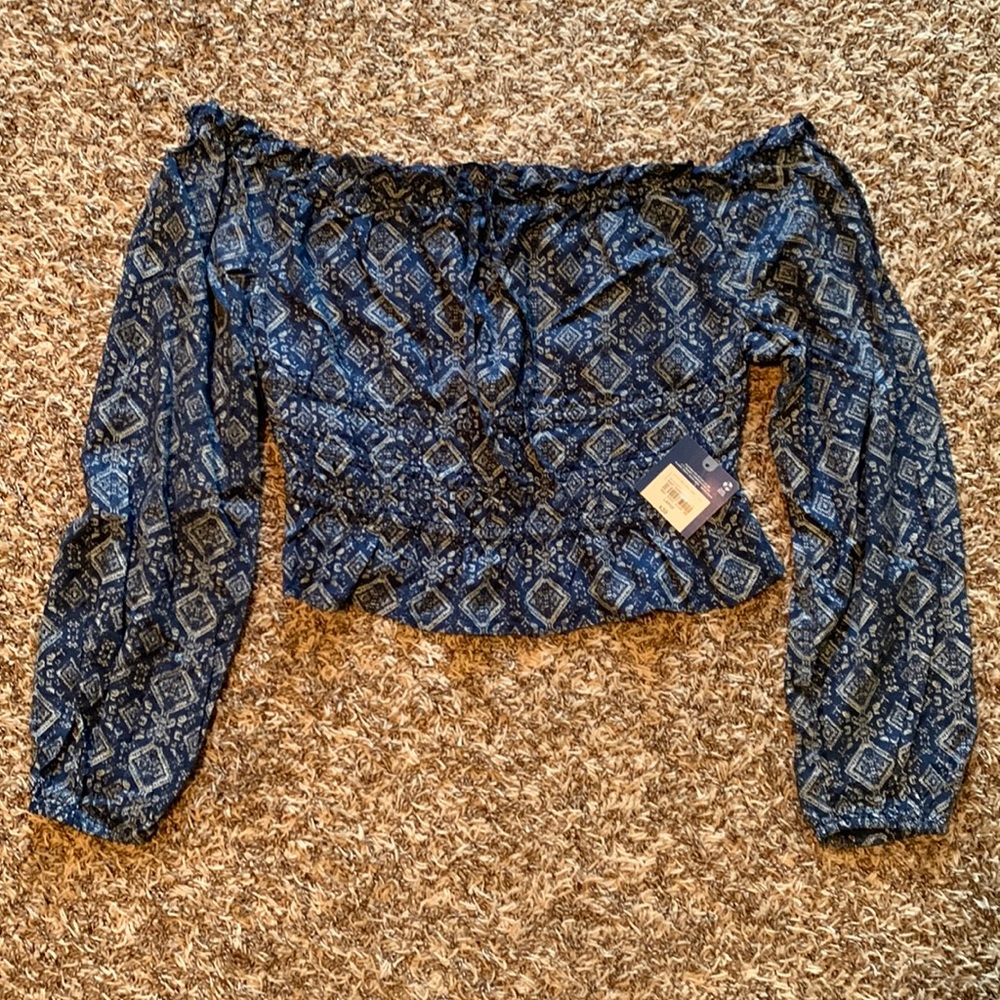 Arizona top